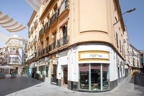 Apartment | 3 bedrooms, Internet - Exclusive Apartment in Cordoba Center Sandoval (Córdoba)