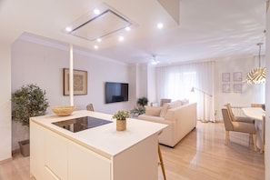 House | 3 bedrooms - Bright 3bdroom Apartment in Granada Recogidas III (Granada)