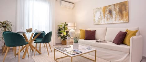 Apartment | 2 bedrooms, Internet