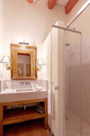 Apartment - Unique Sevillian House With Terrace and Pool Casa Pimienta (Seville)