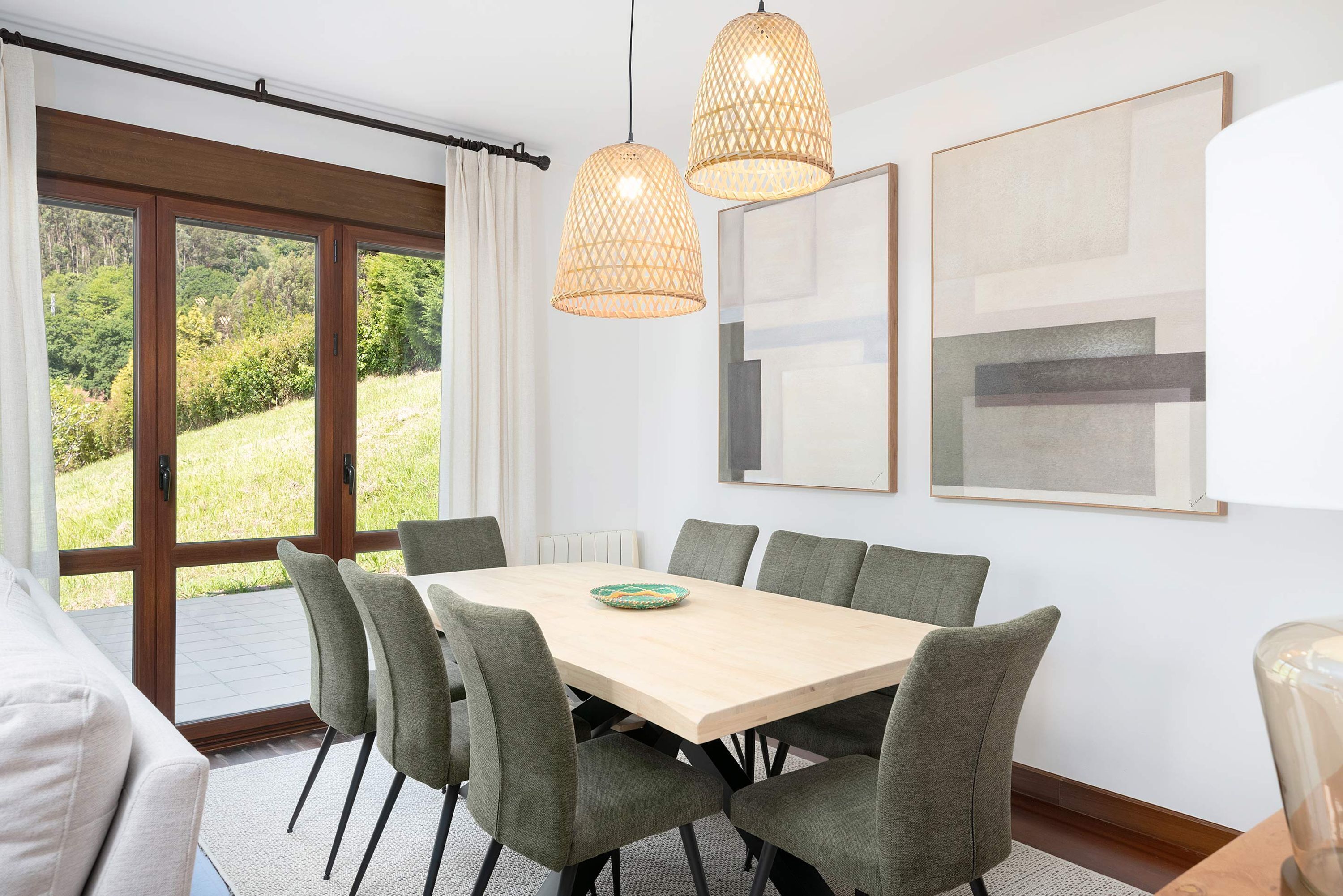 บ้านพัก | 5 ห้องนอน