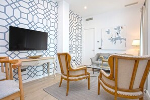 Apartment - Exclusive 3-bedroom Apartment in Seville Teodosio I (Seville)