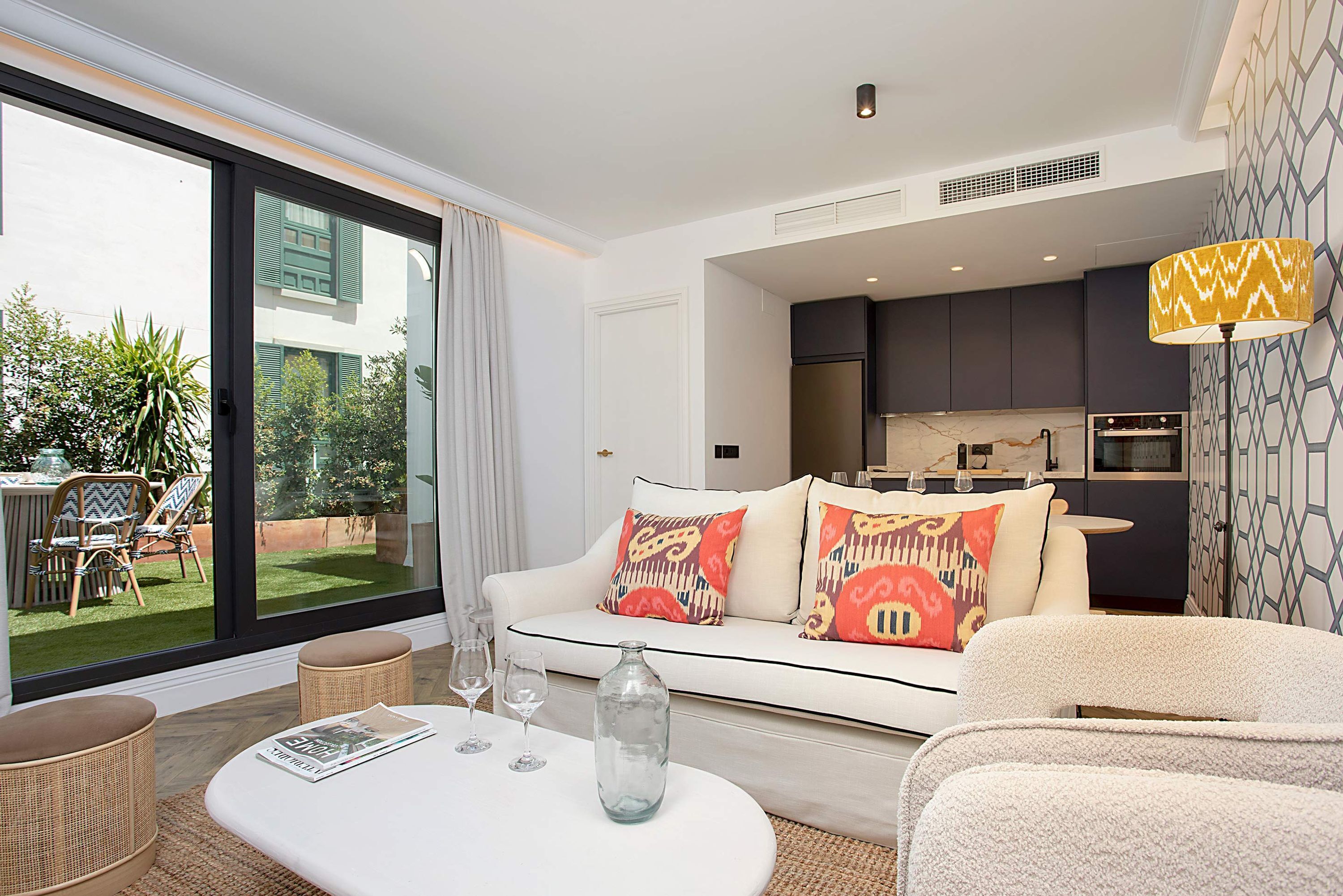 3 bedrooms, Internet