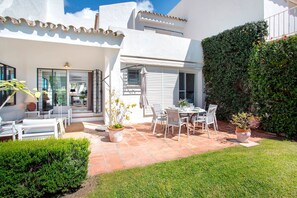 Apartment - Elegant Duplex House - Aloha Golf (Marbella)