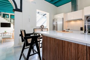 Apartment - Majestic Sevillian House With Terrace Casa Augusto Plasencia (Seville)
