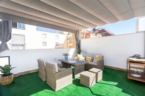Apartment | 5 bedrooms, Internet - Amazing d Plex With Pool in Granada Velazquez (Granada)