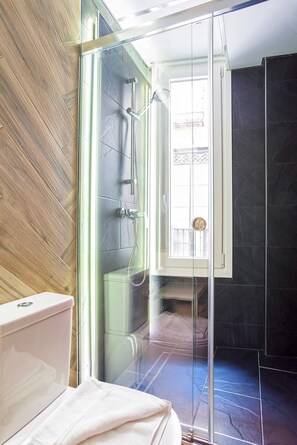 Apartment | 1 bedroom, Internet - Bright Apartment in Sevilla Center Murillo VI (Seville)