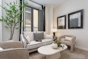 Apartment - Lovely Apartment With Balcony in Granada San Mat as II (Granada)