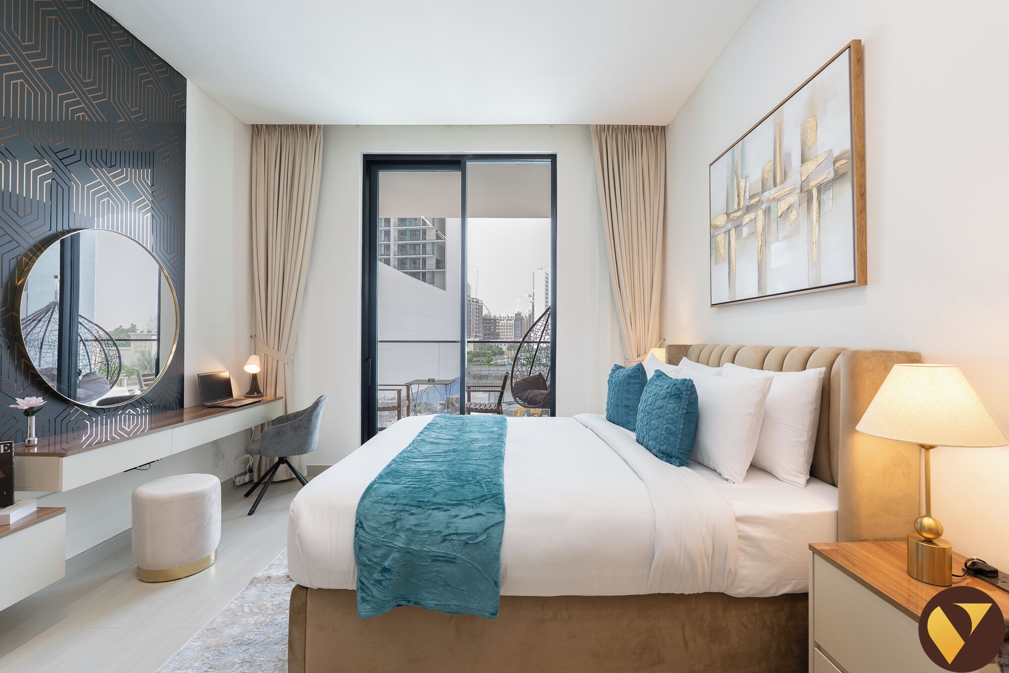Luxury Studio, Balcony, City View