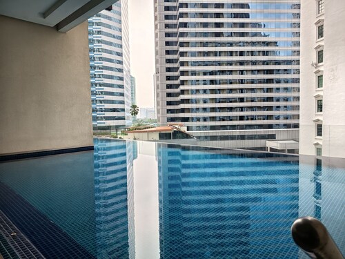 Binjai 8 KLCC By Arman