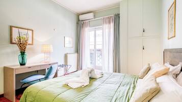 Apartment | Iron/ironing board, free WiFi