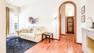 Apartment | Living area