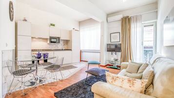 Apartment | Living area