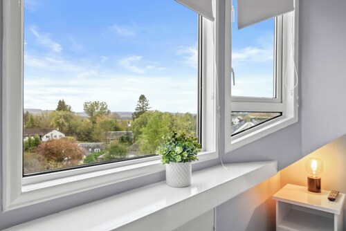 Charming Village Escape near Loch Lomond