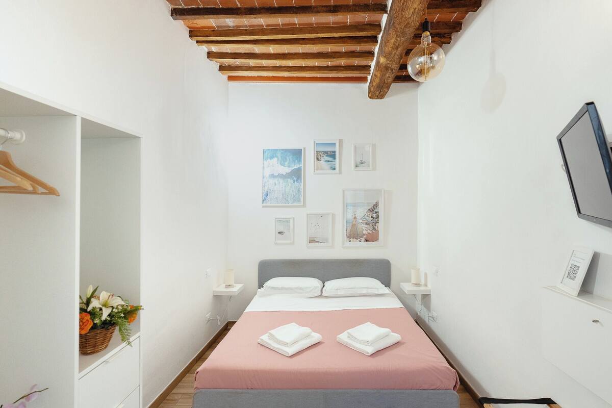 Tende oscuranti, insonorizzazione, ferro/asse da stiro, Wi-Fi gratuito