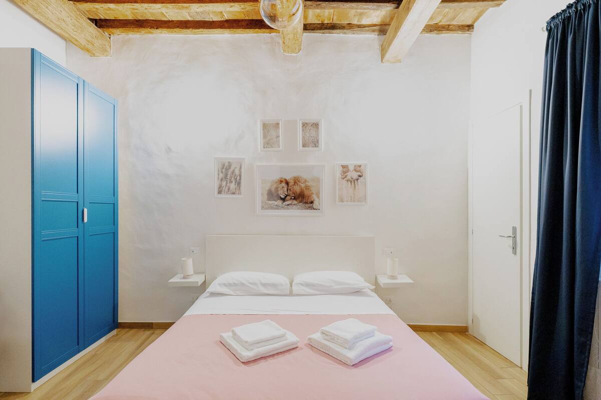 Tende oscuranti, insonorizzazione, ferro/asse da stiro, Wi-Fi gratuito