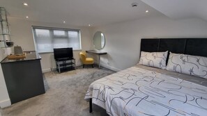 غرفة - غرفة نوم واحدة - للمدخنين - برواق