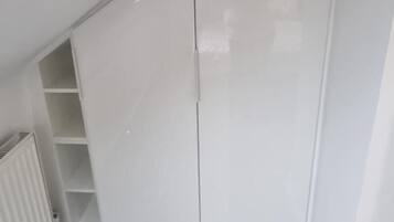 Room, 1 Bedroom, Smoking, Patio | Interior