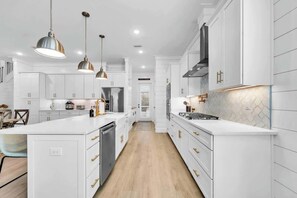 Fridge, microwave, oven, stovetop - Beach Please by Stay on 30a (Inlet Beach)