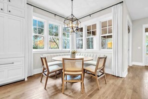 Dining - Tall Timber Retreat by Stay on 30a (Watercolor)