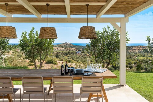 Splendid pool villa, near Noto - DiCasaInSicilia