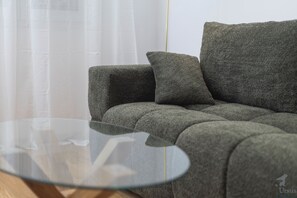 Smart TV - New 2BDR apartment near the beach and the city center - Nettle tree apartment (Split)