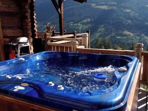 Outdoor spa tub - Luxury chalet for 10 to 12 people with breathtaking views over the valley: 1 double bedroom with bat (Grimentz)