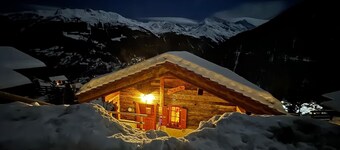 Very comfortable chalet for 3-5 persons : Living with wood-stove - kitchen with dishwasher, microwav