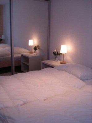 2 bedrooms, internet