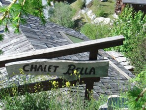 Exterior detail - Comfortable apartment in chalet for 6 persons : Living room - kitchen with dishwasher  - 1 room with (Grimentz)