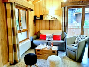 TV - Clos des Songes, comfortable half chalet facing the Mont Blanc range (Chamonix-Mont-Blanc)