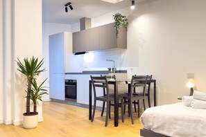 1 Schlafzimmer, Bügeleisen/Bügelbrett, kostenloses WLAN, Bettwäsche