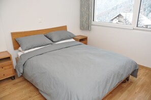 2 Schlafzimmer, Internetzugang