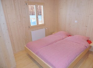 6 Schlafzimmer