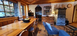 Interior - Comfortable 4 room apartment for 4-6 persons in the old village : Living room  - kitchen with dishwa (Grimentz)
