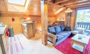 Fireplace - Apartment in Meribel by Morel Chairlift (Les Allues)
