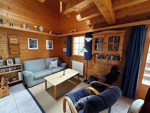 TV, fireplace, DVD player - Very comfortable chalet for 6 persons: ground floor: living room with chimney - kitchen with dishwas (Grimentz)