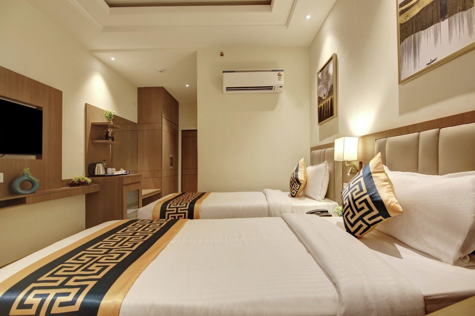 Rom