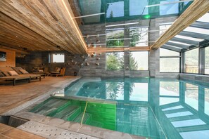 Indoor pool, a heated pool - Brand new with spa : comfortable 4 room apartment for 6-7 people on the lower floor in front of the (Grimentz)
