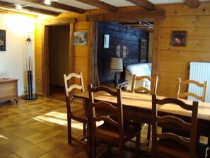 Dining - Comfortable 4 room apartment for 6 persons in the old village : Living room - kitchen with dishwashe (Grimentz)