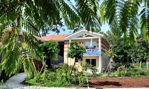 Apartment | Exterior - Apartment in Soulac-sur-mer Near Ocean (Soulac-sur-Mer)