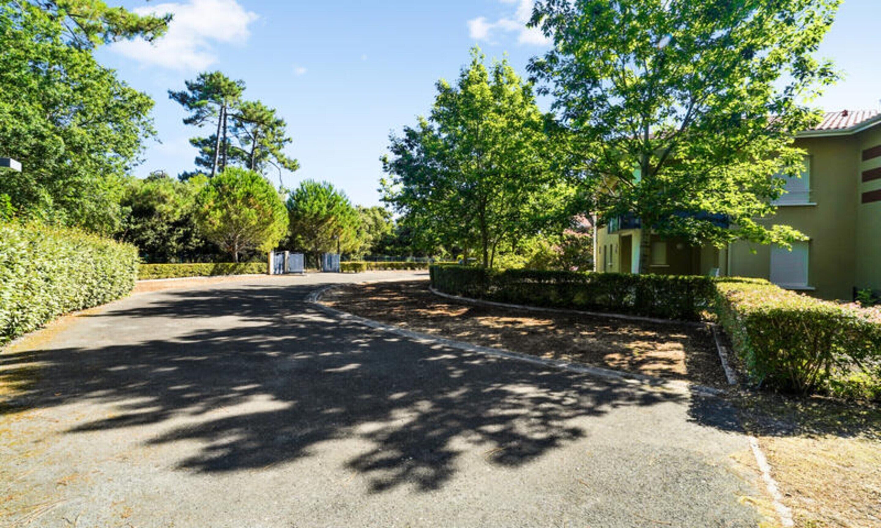 Apartment | Property grounds