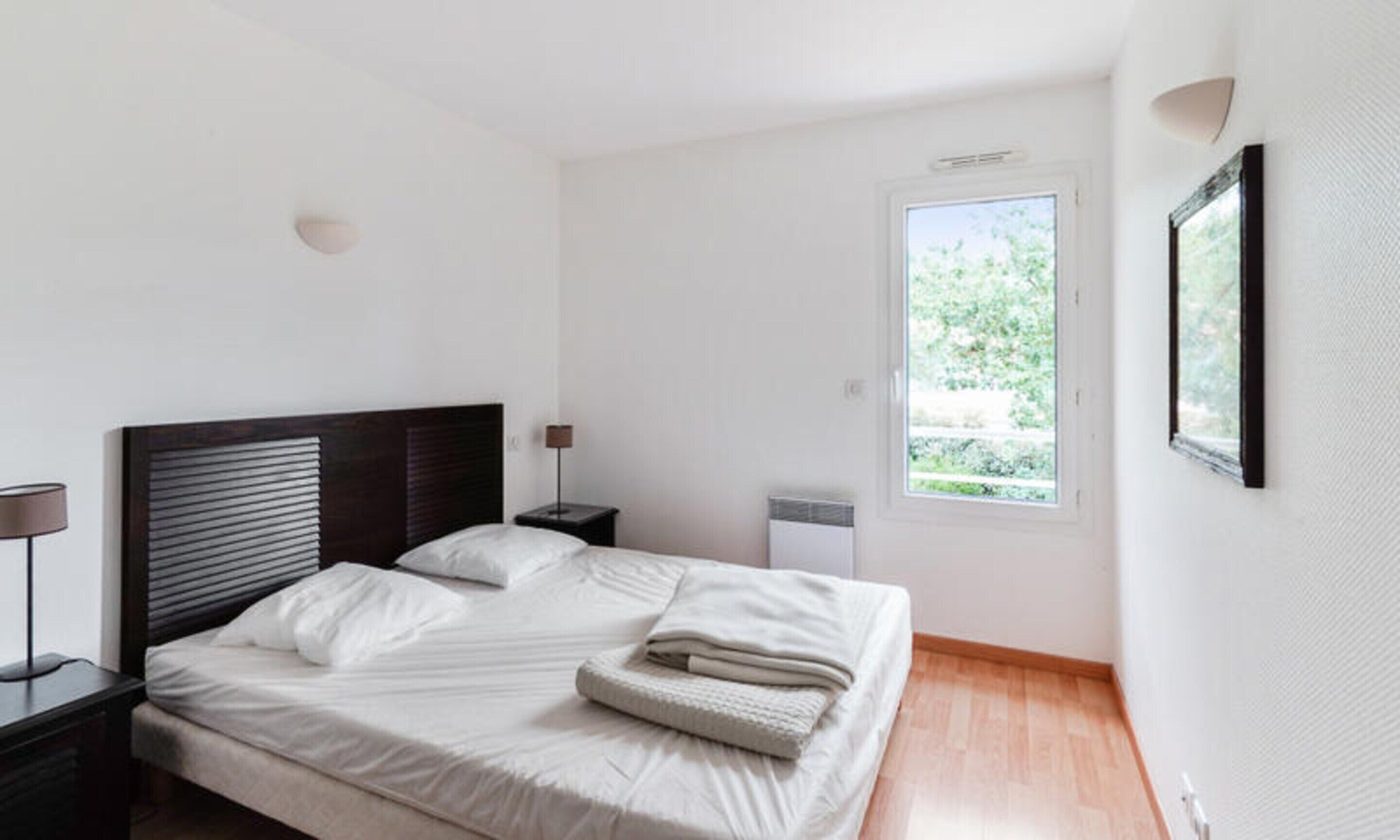 Apartemen | 2 kamar tidur, setrika/meja setrika, dan seprai linen