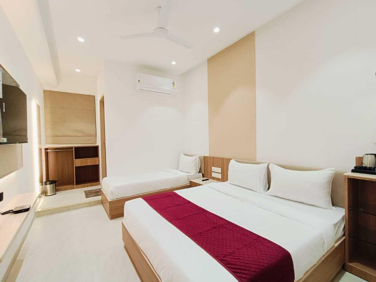 スーペリア ルーム | バスルーム | シャワー、タオル、石鹸、シャンプー