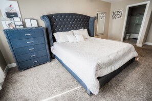 Room - Spacious Family Stay-Pool Access & Gated Community (Las Vegas)