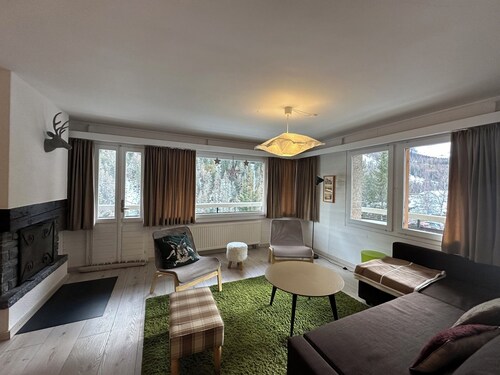 Comfortable 4 room apartment for 5 persons :  Living with chimney - Kitchen with dishwasher - 1 room