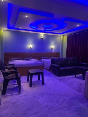 Executive Room | Free WiFi