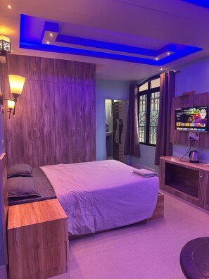 Deluxe Room | Free WiFi - Lahaven Guest House (Shillong)