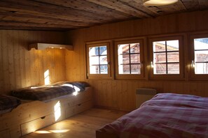 4 Schlafzimmer