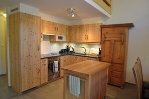 Microwave, oven, stovetop, dishwasher - Spacious flat for 7 people 100m from the ski slopes: 3 double bedrooms with king-size beds - 1 bedro (Grimentz)